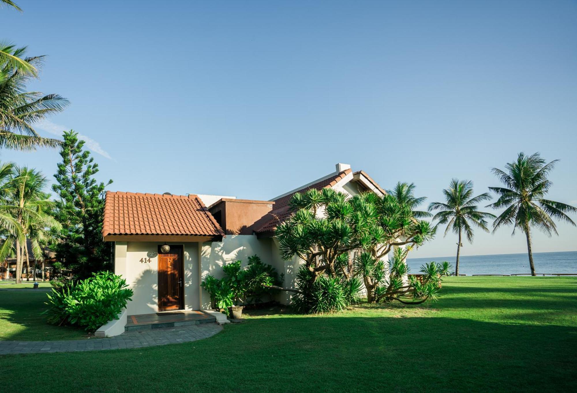 Palm Garden Beach Resort & Spa Χόι Αν Εξωτερικό φωτογραφία A villa at the resort