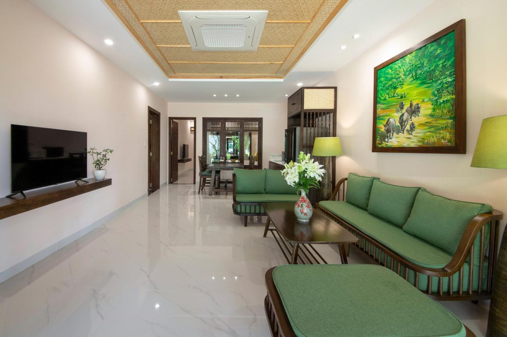 Palm Garden Beach Resort & Spa Χόι Αν Εξωτερικό φωτογραφία Interior of a suite at the hotel
