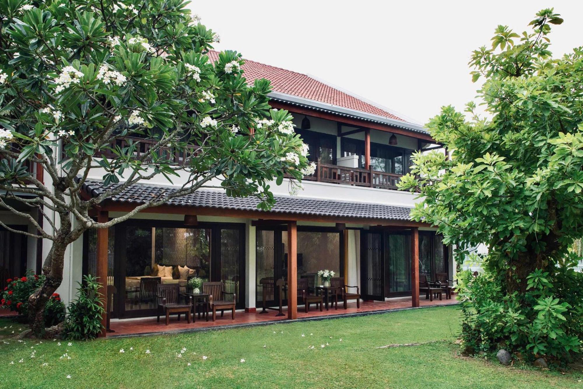 Palm Garden Beach Resort & Spa Χόι Αν Εξωτερικό φωτογραφία The Siam Society
